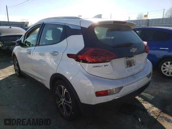 2017 Chevrolet Bolt EV Premier z VIN 1G1FX6S07H4134412, wystawiony jako Copart lot #38658513 z przebiegiem 229 015 mil mil oraz . Historia ofert i sprzedaży dostępna na DreamBid. Obrazek 2.