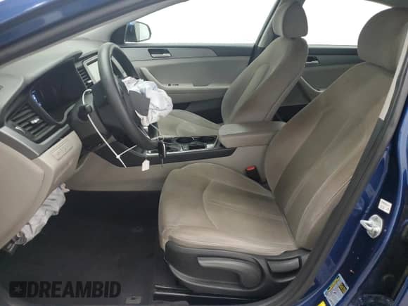 2018 Hyundai Sonata Eco с VIN 5NPE24AA1JH717946, выставлен на аукционе Copart как лот 69583595 с пробегом 83 849 миль миль и Чистый • Clean title. История ставок и продаж доступна на DreamBid. Изображение 7.