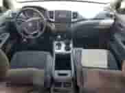 2018 Honda Pilot LX с VIN 5FNYF6H15JB046640, выставлен на аукционе Copart как лот 67303645 с пробегом 50 704 миль миль и Списание • Salvage title. История ставок и продаж доступна на DreamBid. Изображение 8.