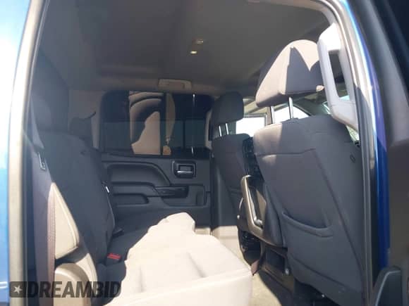 2017 GMC Sierra 1500 SLE with VIN 3GTU2MEC8HG345855, listed as a IAAI auction lot 42004600 with 104,767 mi miles and . Bid and sale history available at DreamBid. Image 8.