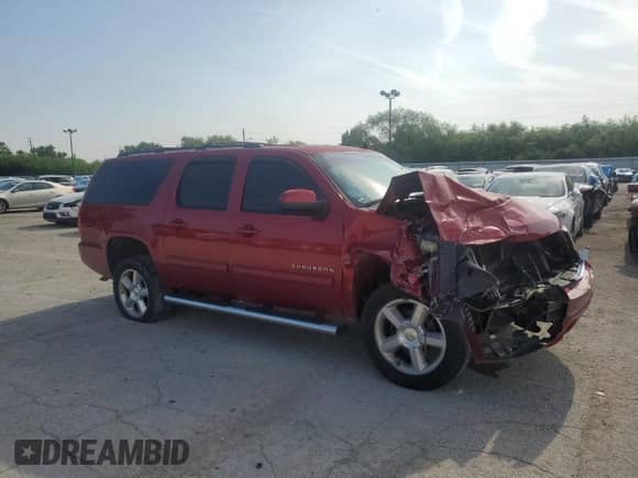 2013 Chevrolet Suburban LS с VIN 1GNSKHE76DR170427, выставлен на аукционе Copart как лот 53260865 с пробегом 187 205 миль миль и На запчасти • Non repairable. История ставок и продаж доступна на DreamBid. Изображение 4.