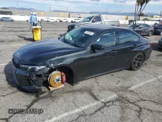 2025 BMW 3 Series M340i с VIN 3MW59FT0XS8F08315, выставлен на аукционе Copart как лот 42458555 с пробегом 2 436 миль миль и Списание • Salvage title. История ставок и продаж доступна на DreamBid. Изображение 1.