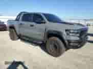 2023 Ram 1500 TRX z VIN 1C6SRFU97PN660101, wystawiony jako Copart lot #81612095 z przebiegiem 47 174 mil mil oraz Szkoda całkowita • Salvage title. Historia ofert i sprzedaży dostępna na DreamBid. Obrazek 4.