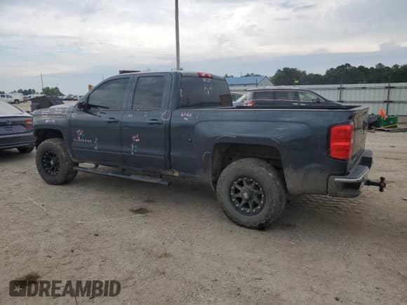 2018 Chevrolet Silverado 1500 LT with VIN 1GCVKREH2JZ127946, listed as a Copart auction lot 70167575 with 170,702 mi miles and Salvage title. Bid and sale history available at DreamBid. Image 2.
