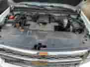 2015 Chevrolet Silverado 1500 LTZ z VIN 1GCVKSEC2FZ428428, wystawiony jako Copart lot #82779245 z przebiegiem 150 473 mil mil oraz Czysty tytuł • Clean title. Historia ofert i sprzedaży dostępna na DreamBid. Obrazek 11.