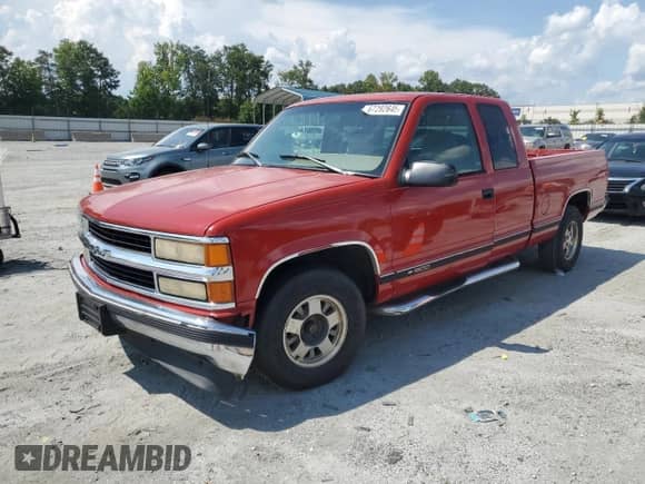 1996 Chevrolet Silverado 1500 with VIN 2GCEC19R7T1126417, listed as a Copart auction lot 67292645 with 310,656 mi miles and Salvage title. Bid and sale history available at DreamBid. Image 1.