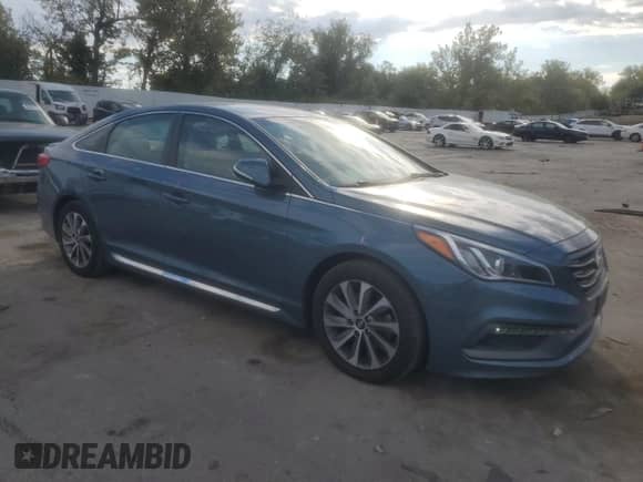 2015 Hyundai Sonata Limited с VIN 5NPE34AF9FH087111, выставлен на аукционе Copart как лот 85144875 с пробегом 87 624 миль миль и Списание • Salvage title. История ставок и продаж доступна на DreamBid. Изображение 4.