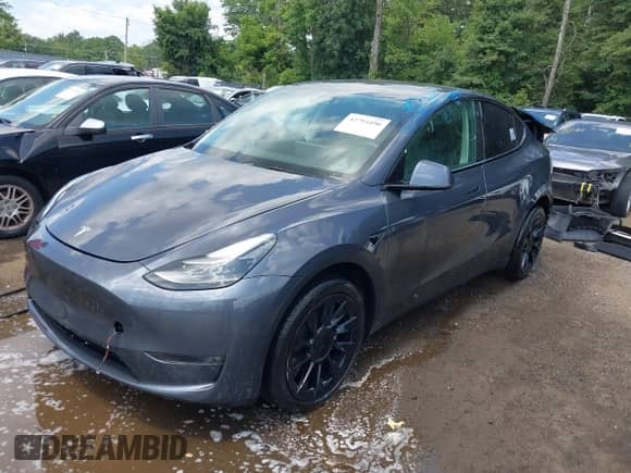 2023 Tesla Model Y Long Range с VIN 7SAYGDEEXPF697167, выставлен на аукционе IAAI как лот 42793490 с пробегом 69 019 миль миль и . История ставок и продаж доступна на DreamBid. Изображение 20.