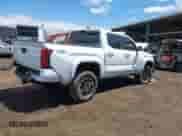 2024 Toyota Tacoma SR5 with VIN 3TYLB5JNXRT010533, listed as a IAAI auction lot 42955728 with 20,995 mi miles and . Bid and sale history available at DreamBid. Image 4.