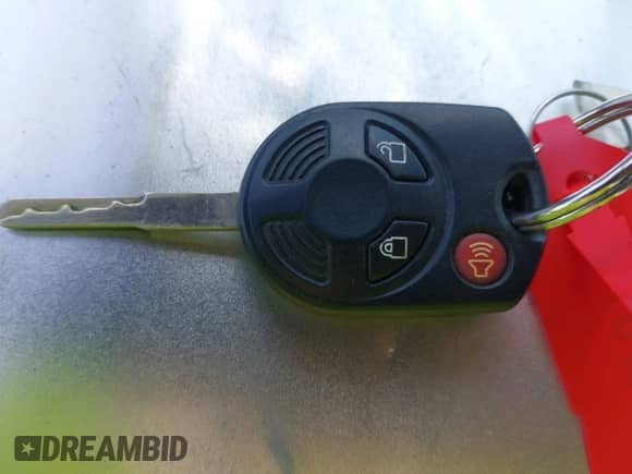 2017 Ford Escape SE с VIN 1FMCU9GD3HUA51913, выставлен на аукционе IAAI как лот 43200596 с пробегом 123 226 миль миль и . История ставок и продаж доступна на DreamBid. Изображение 11.