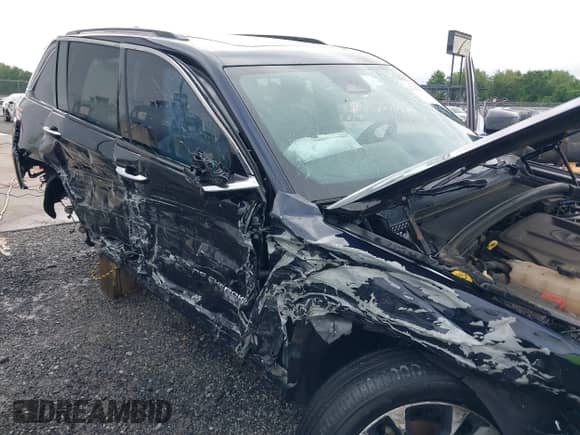 2023 Jeep Grand Cherokee Overland z VIN 1C4RJHDG8P8822650, wystawiony jako IAAI lot #42145252 z przebiegiem 63 100 mil mil oraz . Historia ofert i sprzedaży dostępna na DreamBid. Obrazek 6.