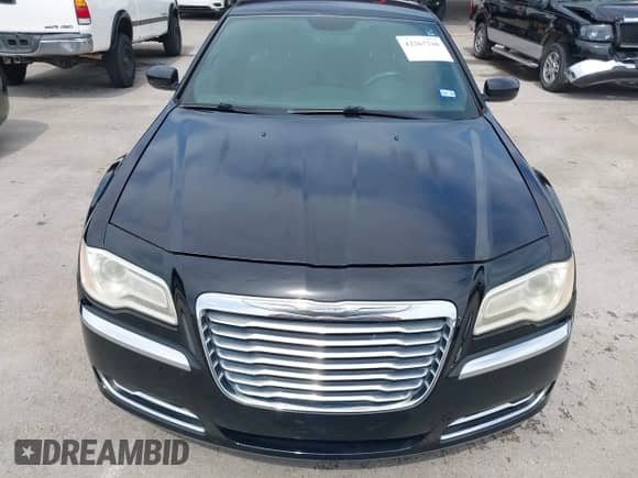 2014 Chrysler 300 с VIN 2C3CCAAG2EH128110, выставлен на аукционе IAAI как лот 42267248 с пробегом 102 264 миль миль и . История ставок и продаж доступна на DreamBid. Изображение 12.