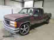 1998 GMC Sierra 1500 z VIN 1GTEC19W2WE548846, wystawiony jako Copart lot #44372455 z przebiegiem 290 769 mil mil oraz Szkoda całkowita • Salvage title. Historia ofert i sprzedaży dostępna na DreamBid. Obrazek 1.