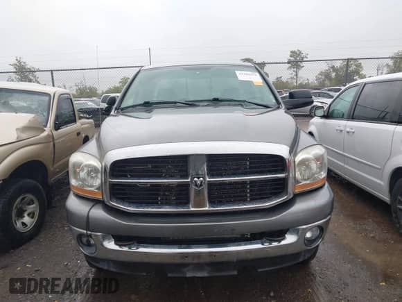2006 Dodge 2500 SLT with VIN 3D7KS28C56G230981, listed as a IAAI auction lot 43380232 with 275,125 mi miles and . Bid and sale history available at DreamBid. Image 9.