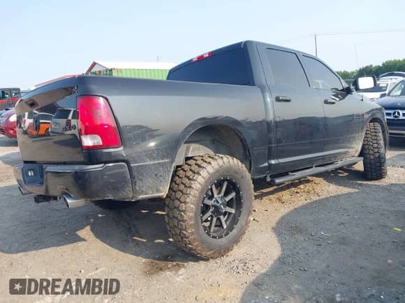 2016 Ram 1500 Express with VIN 3C6RR7KT6GG158417, listed as a IAAI auction lot 42401861 with 87,144 mi miles and . Bid and sale history available at DreamBid. Image 4.