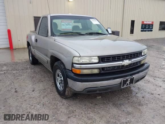 2000 Chevrolet Silverado 1500 LS с VIN 1GCEC14T5YZ212150, выставлен на аукционе IAAI как лот 41552486 с пробегом Не указан миль и . История ставок и продаж доступна на DreamBid. Изображение 6.