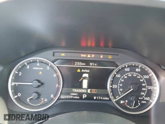 2024 Mitsubishi Outlander ES with VIN JA4J3UA84RZ054718, listed as a Copart auction lot 50700805 with 24,939 mi miles and Salvage title. Bid and sale history available at DreamBid. Image 9.