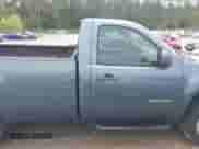 2012 GMC Sierra 1500 Work Truck z VIN 1GTN1TEX2CZ222596, wystawiony jako IAAI lot #42155318 z przebiegiem 143 439 mil mil oraz . Historia ofert i sprzedaży dostępna na DreamBid. Obrazek 13.