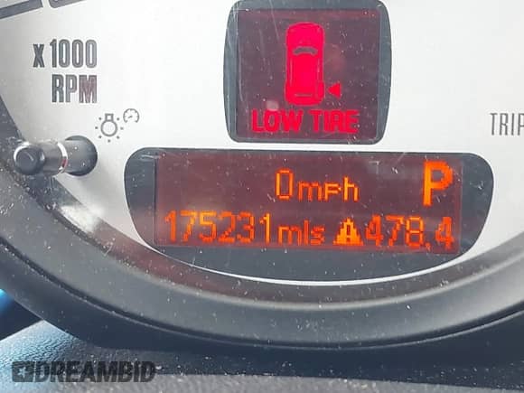 2011 MINI Hardtop with VIN WMWSU3C56BT093448, listed as a IAAI auction lot 42355986 with 175,231 mi miles and . Bid and sale history available at DreamBid. Image 15.