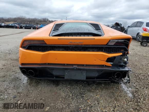 2015 Lamborghini Huracan с VIN ZHWUC1ZFXFLA02670, выставлен на аукционе Copart как лот 51520085 с пробегом 13 839 миль миль и Списание • Salvage title. История ставок и продаж доступна на DreamBid. Изображение 6.