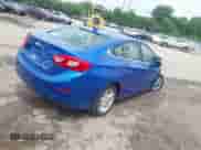 2017 Chevrolet Cruze LT с VIN 1G1BE5SM4H7168310, выставлен на аукционе IAAI как лот 42540143 с пробегом 63 810 миль миль и . История ставок и продаж доступна на DreamBid. Изображение 4.