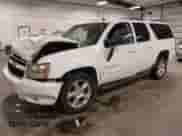 2010 Chevrolet Suburban LT z VIN 1GNUKJE32AR272865, wystawiony jako IAAI lot #43260380 z przebiegiem 167 294 mil mil oraz . Historia ofert i sprzedaży dostępna na DreamBid. Obrazek 21.