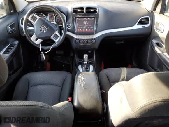 2011 Dodge Journey Crew with VIN 3D4PH3FG8BT505631, listed as a Copart auction lot 46866525 with 234,531 mi miles and Salvage title. Bid and sale history available at DreamBid. Image 8.