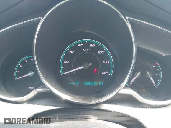 2010 Chevrolet Malibu 1LT с VIN 1G1ZC5EBXAF268048, выставлен на аукционе IAAI как лот 43147411 с пробегом 184 500 миль миль и . История ставок и продаж доступна на DreamBid. Изображение 7.