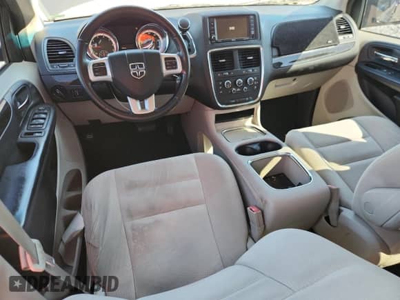 2015 Dodge Grand Caravan SXT z VIN 2C4RDGCG0FR524356, wystawiony jako Copart lot #89446415 z przebiegiem 210 267 mil mil oraz Czysty tytuł • Clean title. Historia ofert i sprzedaży dostępna na DreamBid. Obrazek 8.