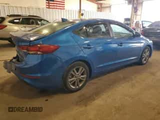 2018 Hyundai Elantra SEL с VIN 5NPD84LF2JH295589, выставлен на аукционе Copart как лот 90016455 с пробегом 27 833 миль миль и Списание • Salvage title. История ставок и продаж доступна на DreamBid. Изображение 3.