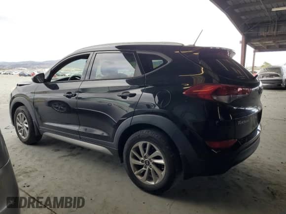 2017 Hyundai Tucson SE с VIN KM8J33A40HU265080, выставлен на аукционе Copart как лот 82314005 с пробегом 49 501 миль миль и Списание • Salvage title. История ставок и продаж доступна на DreamBid. Изображение 2.