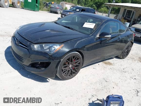 2015 Hyundai Genesis Coupe 3.8L Base с VIN KMHHU6KJ6FU124349, выставлен на аукционе IAAI как лот 42324449 с пробегом 119 585 миль миль и . История ставок и продаж доступна на DreamBid. Изображение 2.