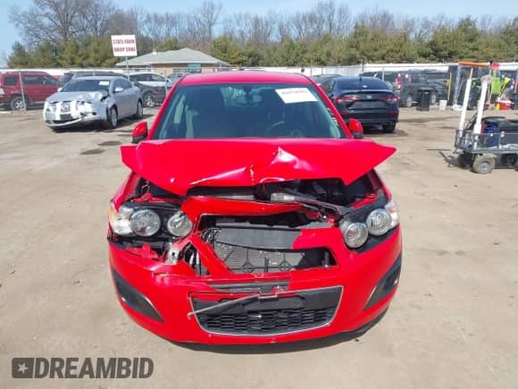 2015 Chevrolet Sonic LS с VIN 1G1JA5SH9F4130256, выставлен на аукционе IAAI как лот 41674592 с пробегом 60 242 миль миль и . История ставок и продаж доступна на DreamBid. Изображение 12.
