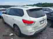 2014 Nissan Pathfinder SV with VIN 5N1AR2MM1EC697442, listed as a IAAI auction lot 42622237 with 196,566 mi miles and . Bid and sale history available at DreamBid. Image 3.