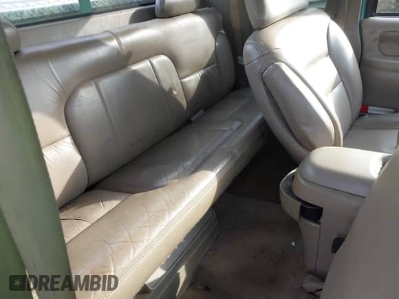 1998 GMC Sierra 1500 с VIN 2GTEK19R4W1500523, выставлен на аукционе IAAI как лот 42103217 с пробегом 433 455 миль миль и . История ставок и продаж доступна на DreamBid. Изображение 8.