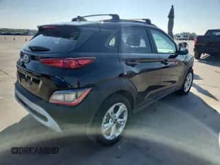 2023 Hyundai Kona SEL с VIN KM8K32ABXPU976572, выставлен на аукционе Copart как лот 89498085 с пробегом 11 279 миль миль и Списание • Salvage title. История ставок и продаж доступна на DreamBid. Изображение 3.