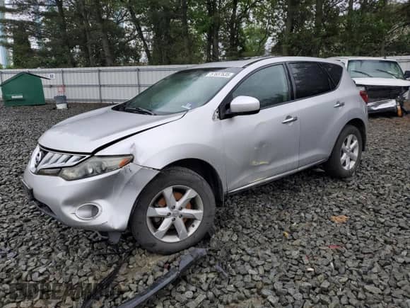 2010 Nissan Murano S with VIN JN8AZ1MW4AW131109, listed as a Copart auction lot 57637635 with 111,637 mi miles and Salvage title. Bid and sale history available at DreamBid. Image 1.
