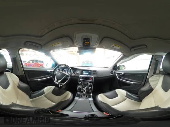 2016 Volvo S60 T5 Platinum с VIN YV4612UM5G2001026, выставлен на аукционе Copart как лот 60648825 с пробегом 93 434 миль миль и Списание • Salvage title. История ставок и продаж доступна на DreamBid. Изображение 14.
