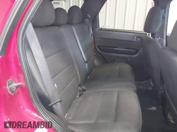 2011 Ford Escape XLT с VIN 1FMCU9DG7BKB94722, выставлен на аукционе IAAI как лот 43423695 с пробегом 152 493 миль миль и . История ставок и продаж доступна на DreamBid. Изображение 8.