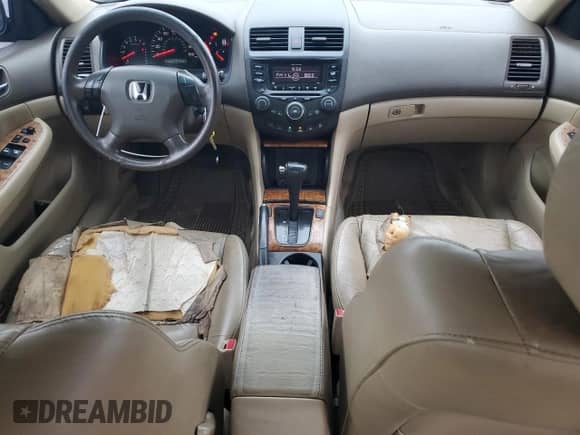 2003 Honda Accord EX with VIN 1HGCM66563A026206, listed as a Copart auction lot 69112465 with 243,662 mi miles and Salvage title. Bid and sale history available at DreamBid. Image 8.