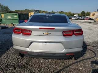 2019 Chevrolet Camaro 1LT z VIN 1G1FB1RS2K0149682, wystawiony jako Copart lot #70764175 z przebiegiem 48 605 mil mil oraz Szkoda całkowita • Salvage title. Historia ofert i sprzedaży dostępna na DreamBid. Obrazek 6.