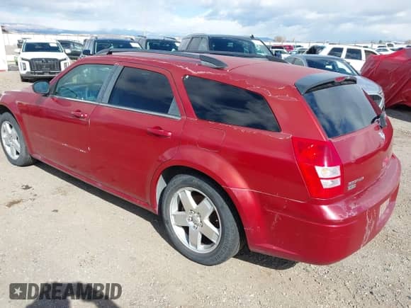 2005 Dodge Magnum SXT with VIN 2D4GZ48V45H577714, listed as a IAAI auction lot 41713514 with 169,249 mi miles and . Bid and sale history available at DreamBid. Image 3.