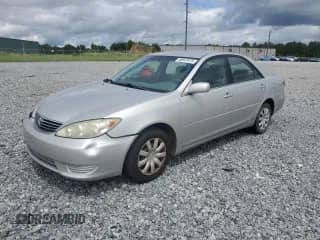 2006 Toyota Camry STD с VIN 4T1BE32K66U142215, выставлен на аукционе Copart как лот 66647675 с пробегом 208 668 миль миль и Списание • Salvage title. История ставок и продаж доступна на DreamBid. Изображение 1.