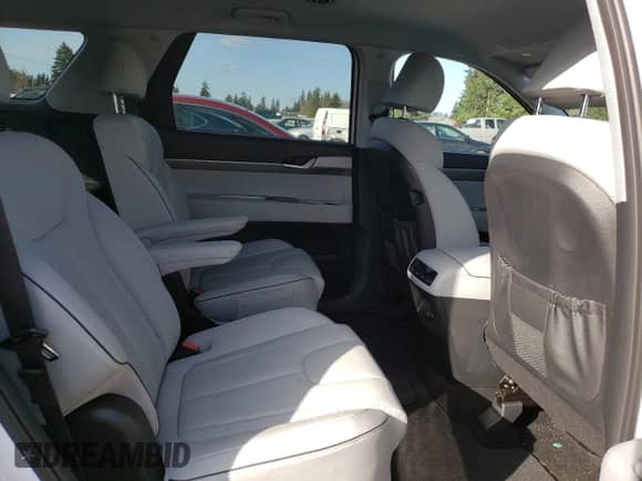 2023 Hyundai Palisade SEL с VIN KM8R24GE7PU523671, выставлен на аукционе Copart как лот 44580993 с пробегом 3 353 миль миль и . История ставок и продаж доступна на DreamBid. Изображение 11.