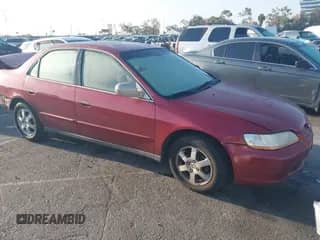 2000 Honda Accord SE z VIN JHMCG6691YC020140, wystawiony jako IAAI lot #42115770 z przebiegiem 155 488 mil mil oraz . Historia ofert i sprzedaży dostępna na DreamBid. Obrazek 1.