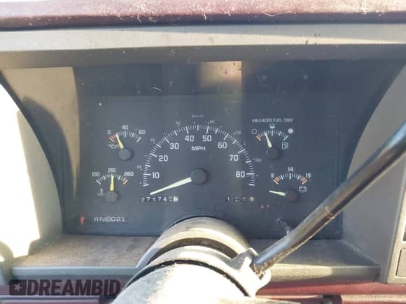1994 GMC Sierra 1500 z VIN 2GTEC19K2R1554343, wystawiony jako IAAI lot #43200216 z przebiegiem 271 747 mil mil oraz . Historia ofert i sprzedaży dostępna na DreamBid. Obrazek 7.