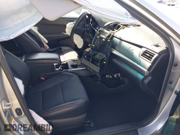 2015 Toyota Camry SE с VIN 4T1BF1FK6FU900405, выставлен на аукционе IAAI как лот 43236341 с пробегом Не указан миль и . История ставок и продаж доступна на DreamBid. Изображение 5.