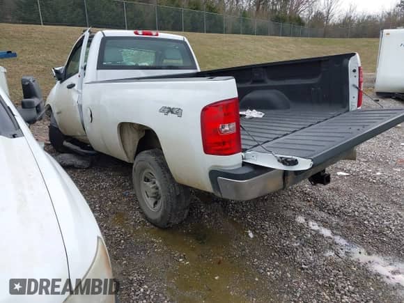 2007 Chevrolet Silverado 3500 с VIN 1GCHK34627E598568, выставлен на аукционе IAAI как лот 41748496 с пробегом Не указан миль и . История ставок и продаж доступна на DreamBid. Изображение 3.