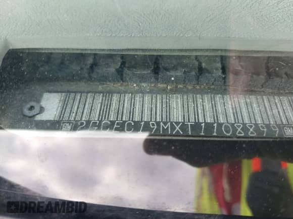 1996 Chevrolet Silverado 1500 with VIN 2GCEC19MXT1108899, listed as a IAAI auction lot 43578435 with 314,716 mi miles and . Bid and sale history available at DreamBid. Image 9.