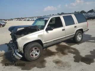 1999 Chevrolet Tahoe z VIN 1GNEK13R4XJ337220, wystawiony jako Copart lot #80442885 z przebiegiem 273 874 mil mil oraz Szkoda całkowita • Salvage title. Historia ofert i sprzedaży dostępna na DreamBid. Obrazek 1.